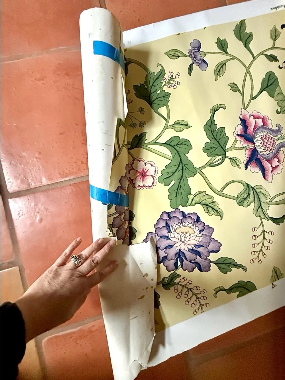 Vintage Wallpaper Botanical Garden Floral Vine English Garden Yellow Used Cottag